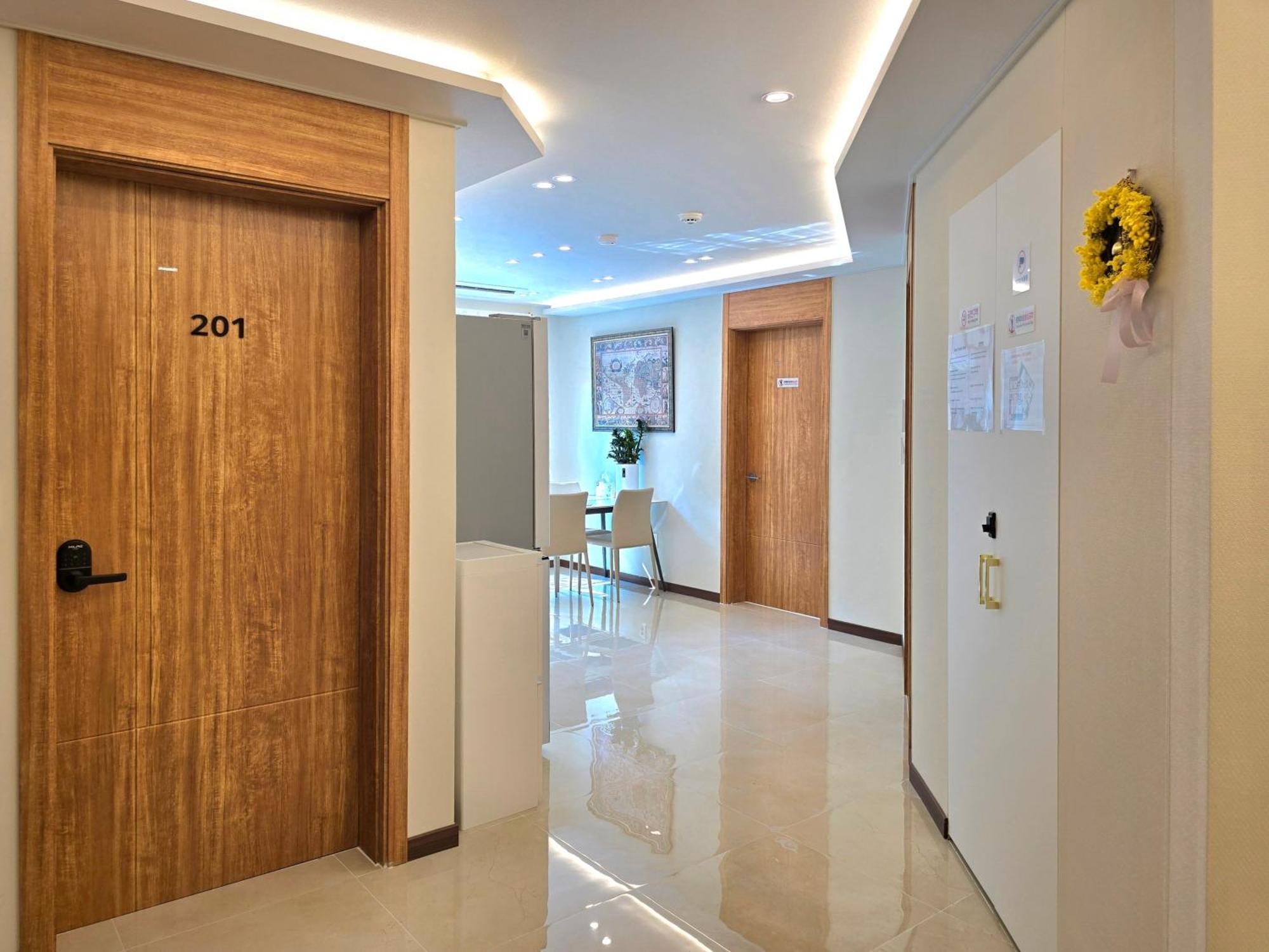 Incheon Airport Guesthouse L Luaran gambar